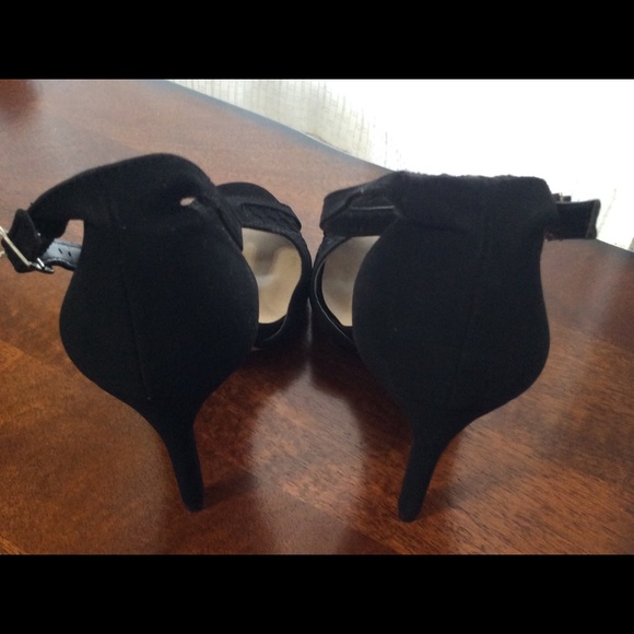 Andrea Ankle strap heels - Picture 3 of 4